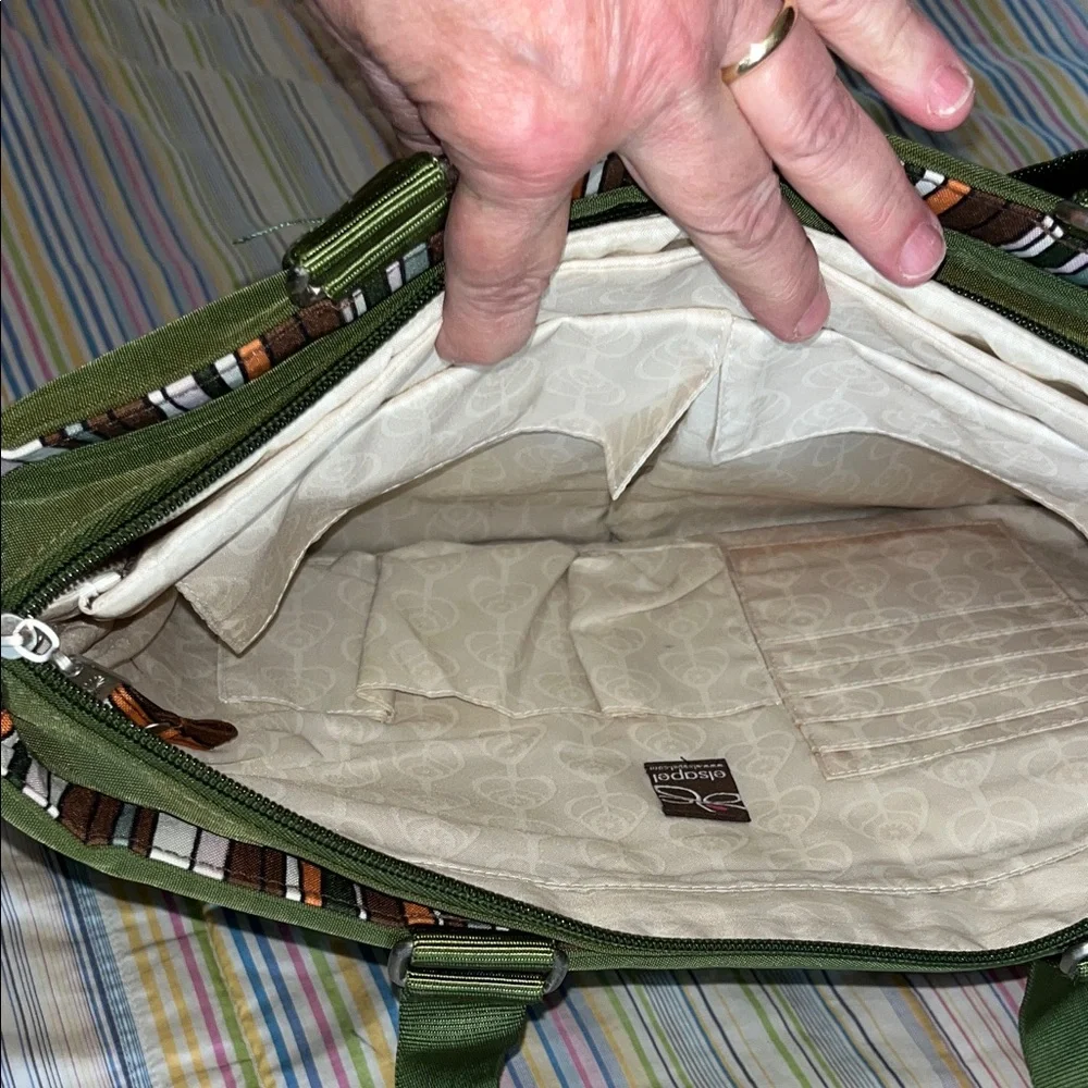 ELSAPEL Padded Green Nylon Laptop Shoulder Bag‎
